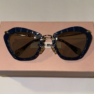 MIU MIU Blue Over-sized Sunglasses SMU 10N USZ-5J2